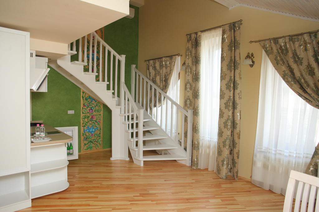 Fontush Boutique Hotel Ivano-Frankivsk Pokoj fotografie
